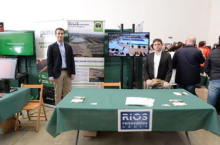 rios stnd.jpg